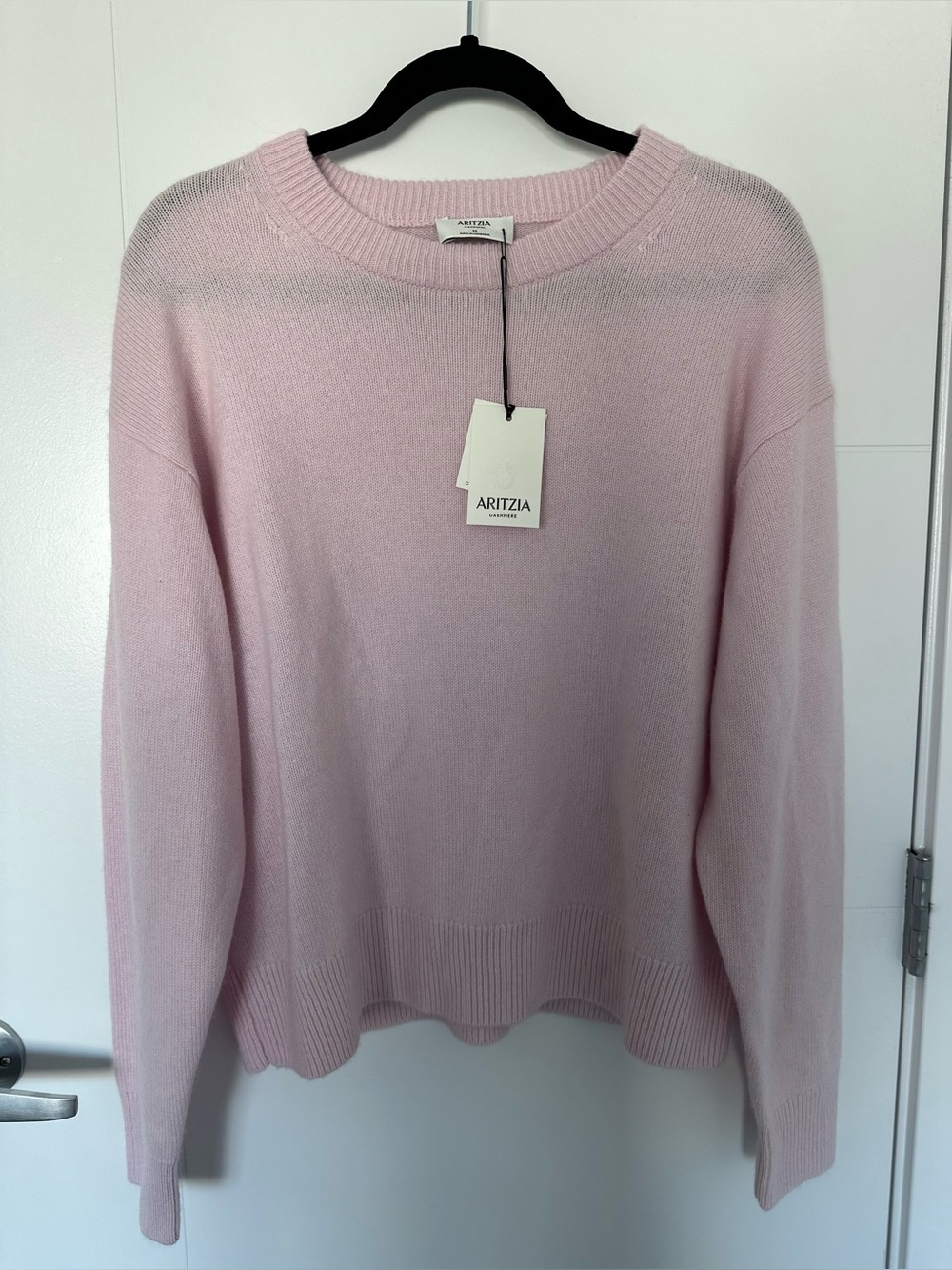 Aritzia 100% Cashmere Crewneck Sweater - Magnolia NWT